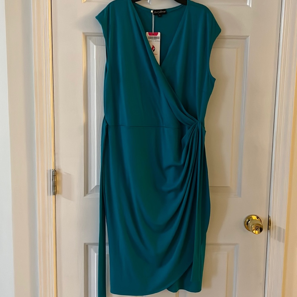 Pretty Wrap Dress
